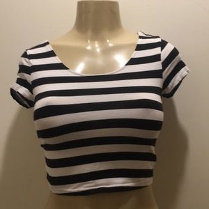 3/$30❤️ crossed back top